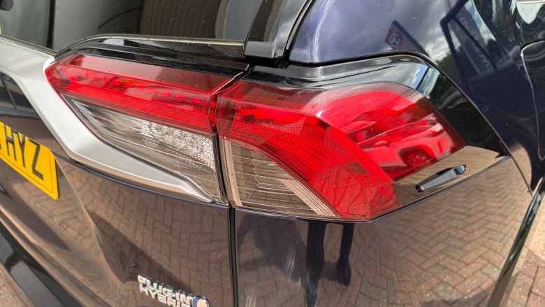 Toyota RAV4 2.5 PHEV Dynamic 5dr CVT Estate